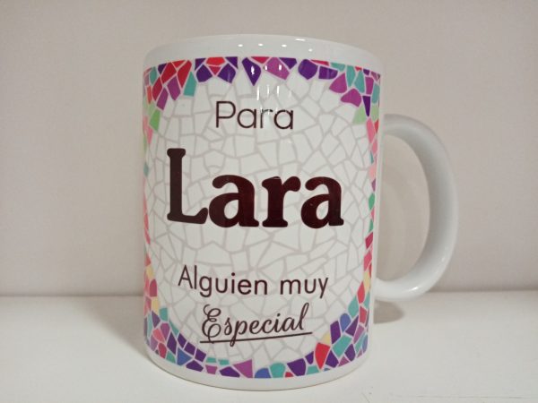 Taza Personalizada Lara.